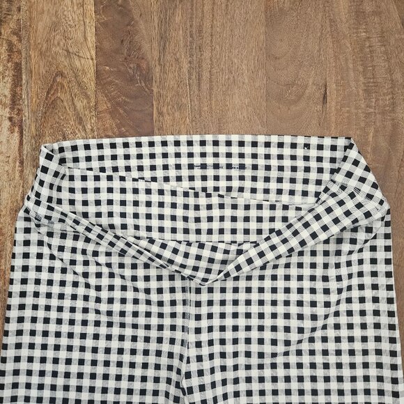 Old Navy Bike Shorts Womens 4x Black White Plaid Extra High-Rise Go Dry NWOT - Picture 4 of 5